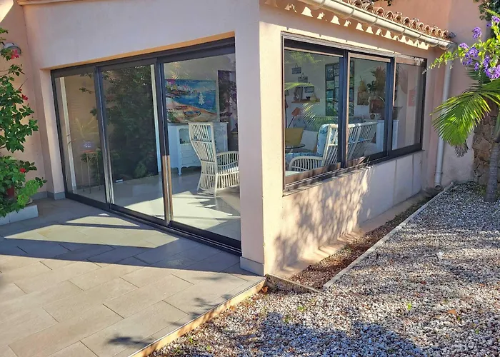 Les Terrasses Du Pano - 95 M2 Au Calme - Jardin - Barbecue - Transats - Pleine Vue - Wifi Fibre Appartamento *